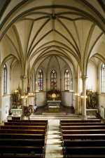 kirche_gesamt_einrichtung